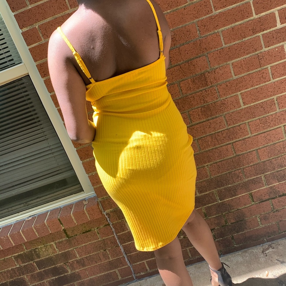 Yellow dress